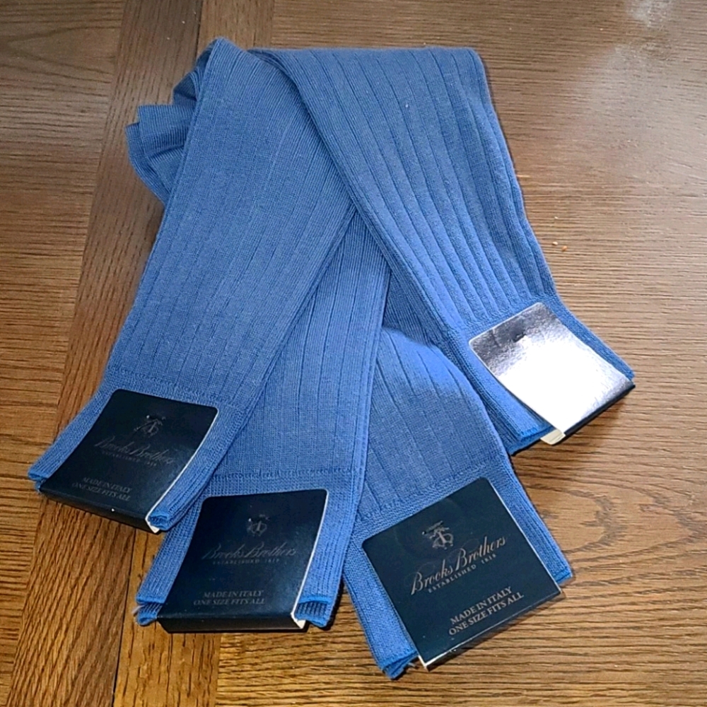 4 10 to 13 Brooks Brothers cotton Aqua blue socks